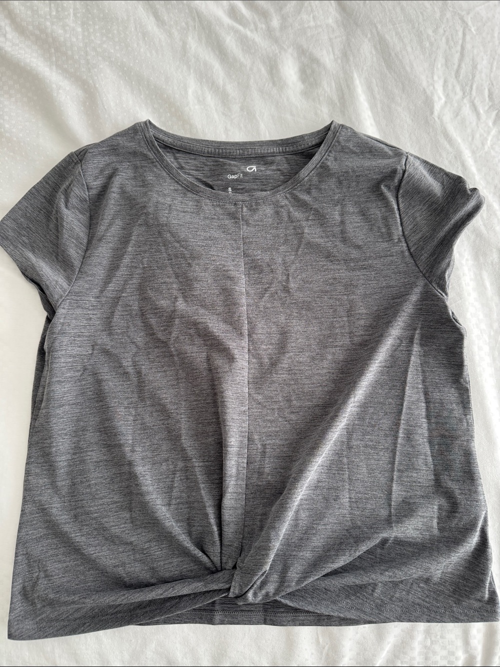 GAP Fit Women's Short Sleeve Twist-Front Knotted Tee in Heather small euc